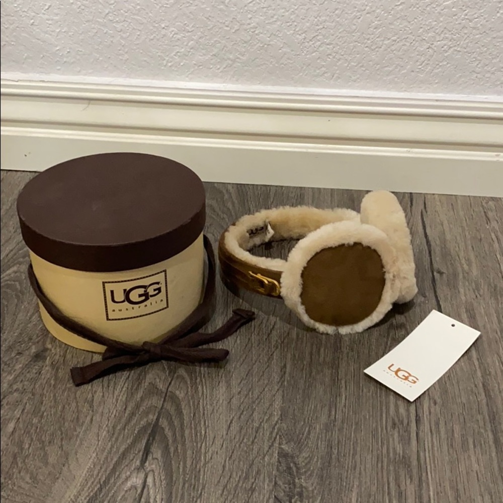Chestnut Ugg Earmuffs